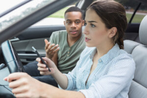 How Mincone Personal Injury Lawyers Can Help After a Distracted Driving Accident In Tampa
